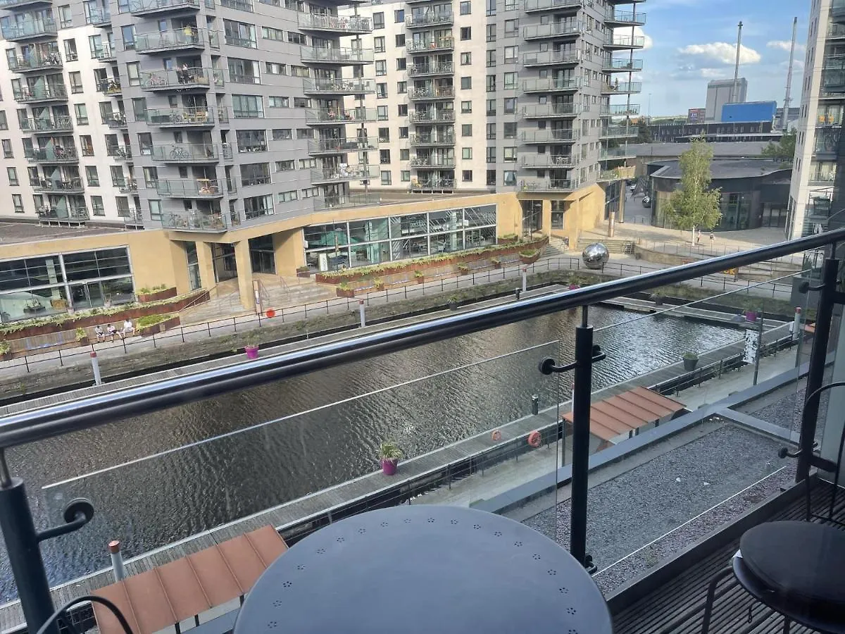 Deluxe City Modern Apt&Free Parking No Balcony Leeds  Apartment Leeds (West Yorkshire)