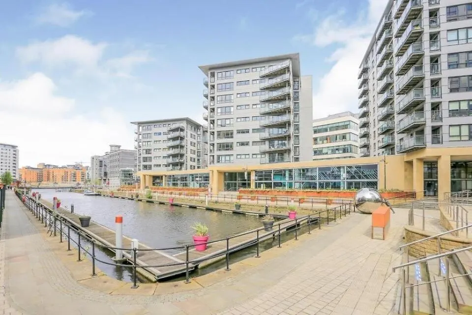 Deluxe City Modern Apt&Free Parking No Balcony Leeds  Leeds (West Yorkshire)